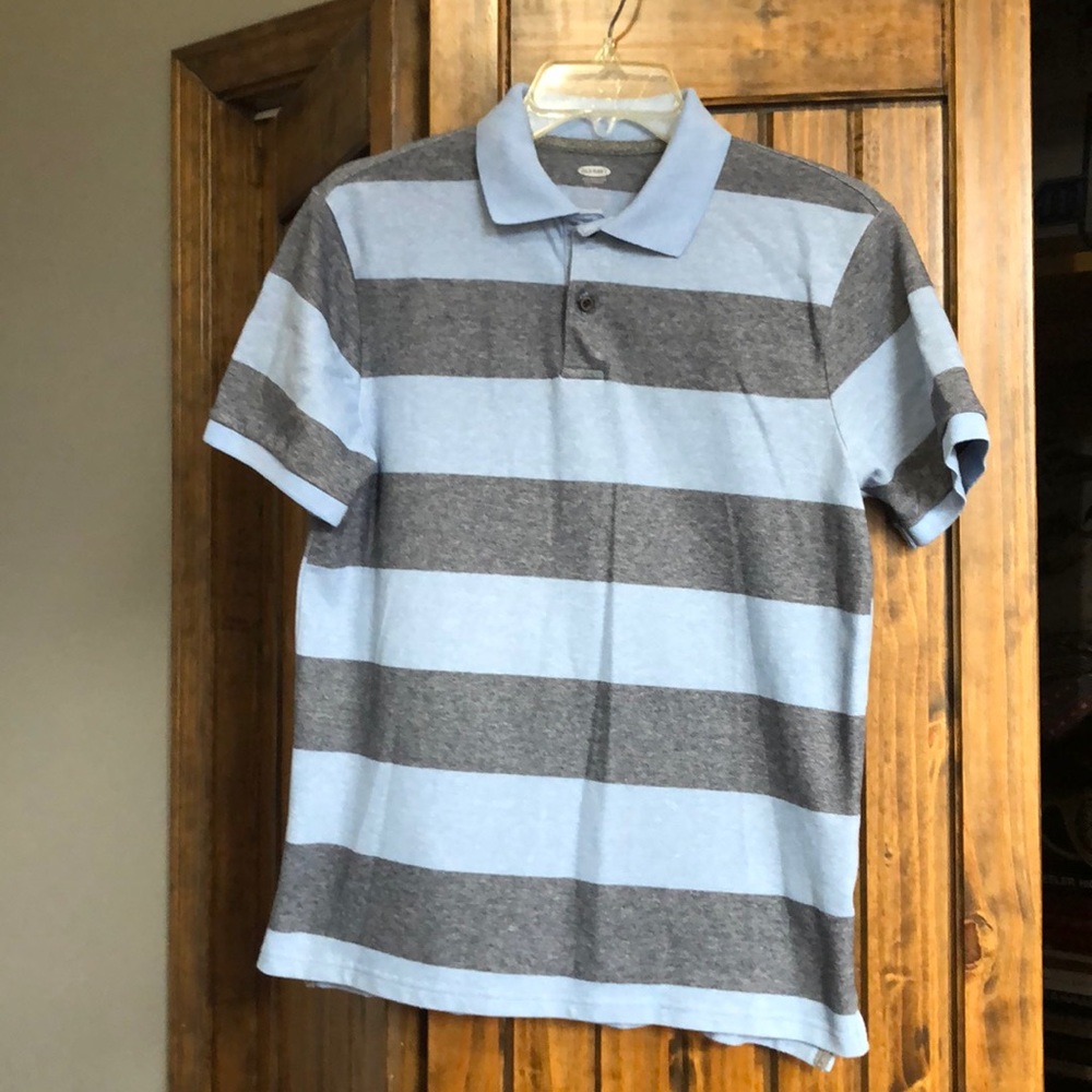 Short sleeve men’s polo shirt